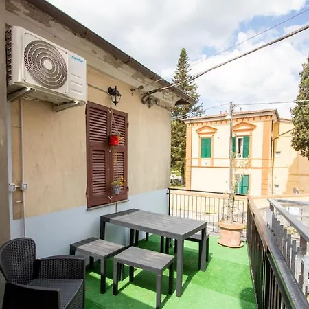 Maison44 Alojamento de Acomodação e Pequeno-almoço Carrodano Inferiore