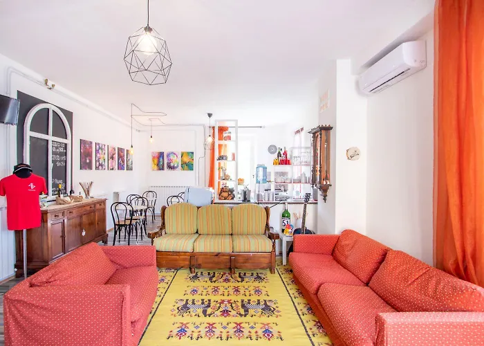 Maison44 Bar Bistrot Nocleg ze śniadaniem 4*