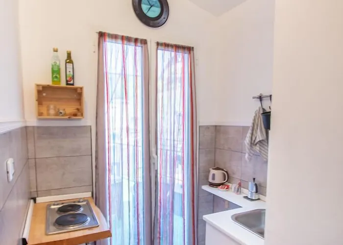 Nocleg ze śniadaniem Maison44 Bar Bistrot 4*