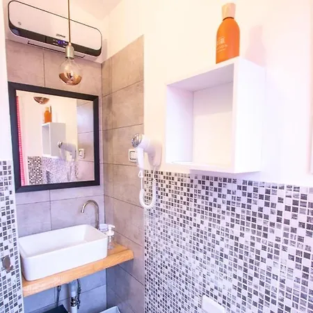 Bed & Breakfast Maison44 *