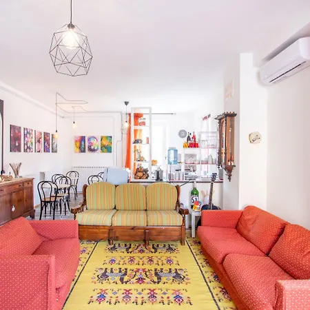 Maison44 Bar Bistrot Bed and Breakfast 4*