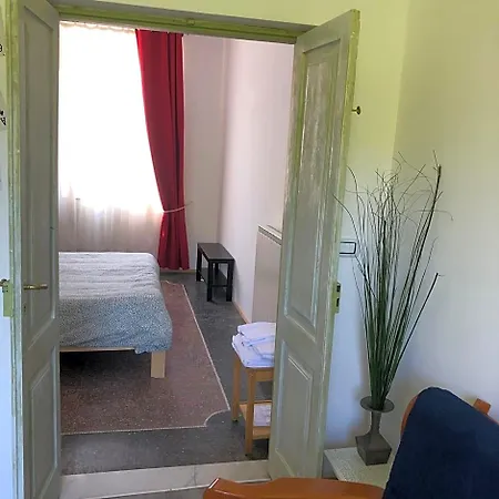 Bed and Breakfast Maison44 Bar Bistrot Carrodano Inferiore